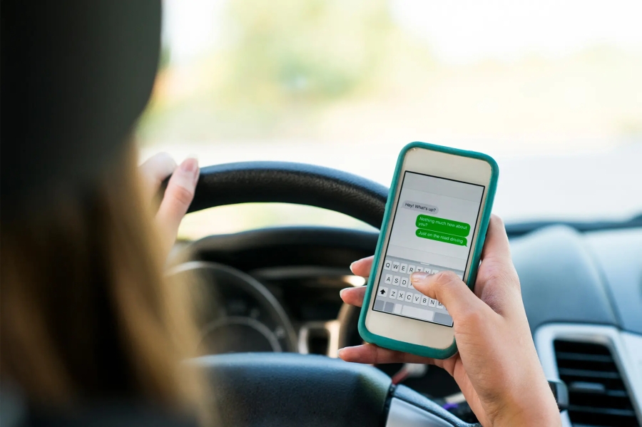 Texting While Driving —Is It a Violation? 